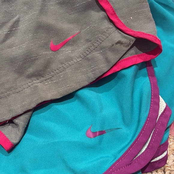 Bundle girls size 6/small shorts and skirts - Picture 7 of 8